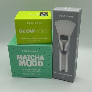 I Dew Care Skincare Bundle with Silicone Mask Brush